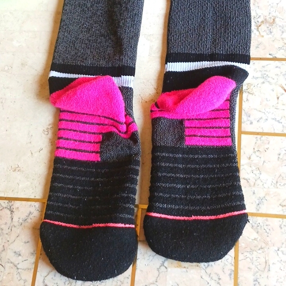 Socks- "Stance fusion" women's size medium,,New -unworn,,, 2 pairs - Picture 7 of 12